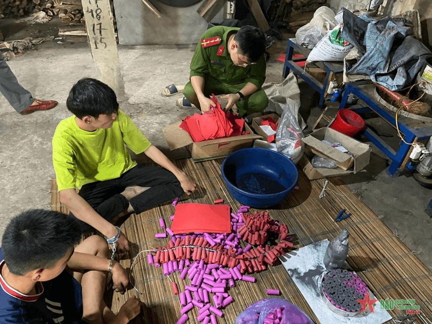 Chuyện ở bản: Không buôn bán pháo lậu nữa