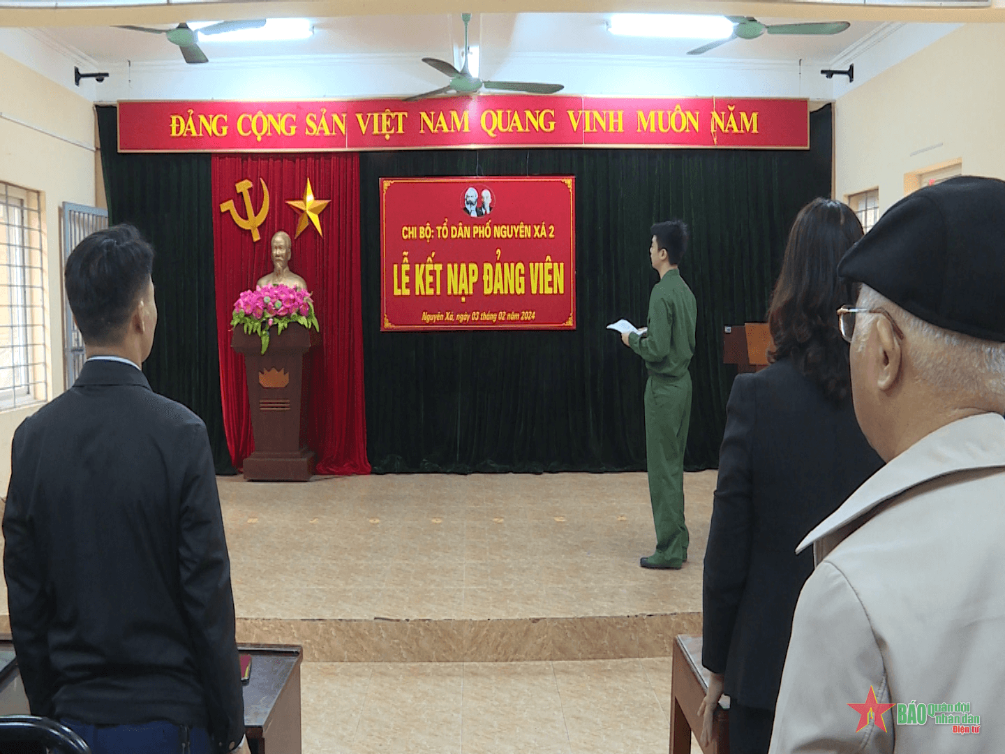 Quận Bắc Từ Liêm gắn công tác tuyển quân với phát triển Đảng