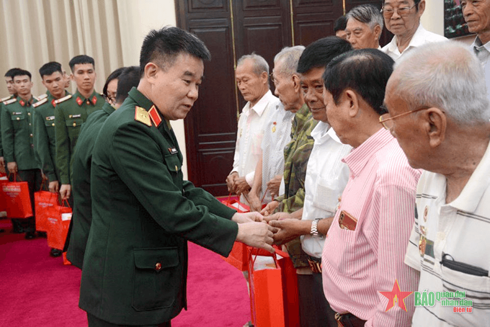 Thực hiện tốt chính sách đối với Quân đội và hậu phương Quân đội