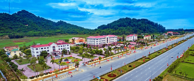 Công nhận 2 huyện đạt chuẩn nông thôn mới
