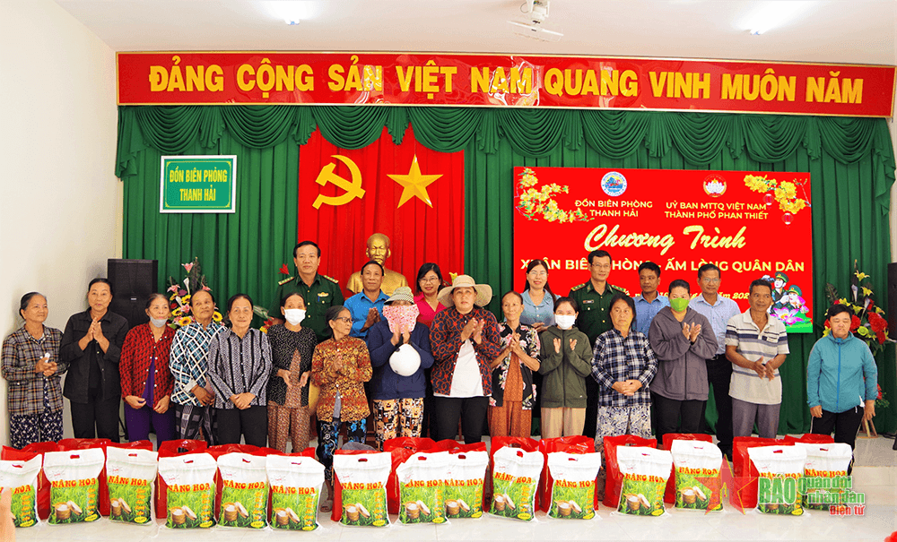 Xuân vui là xuân sẻ chia