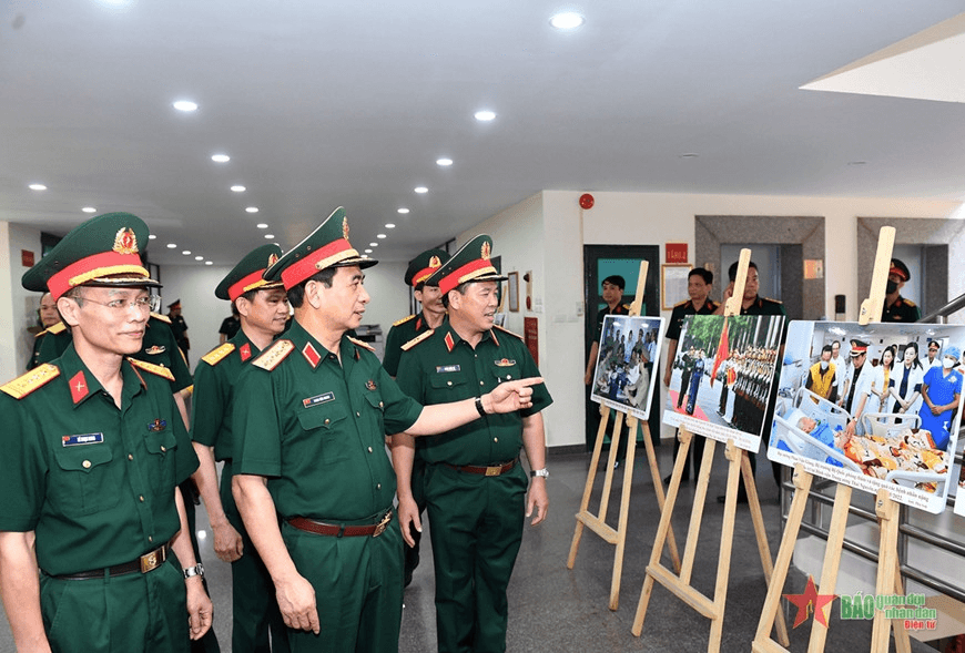 Bộ trưởng Phan Văn Giang ký quyết định phê duyệt kế hoạch xây dựng Báo Quân đội nhân dân trở thành cơ quan truyền thông chủ lực, đa phương tiện