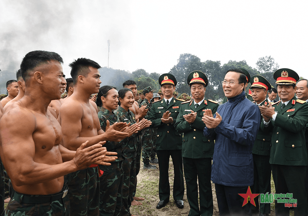 ​Rạng ngời nụ cười chiến thắng!