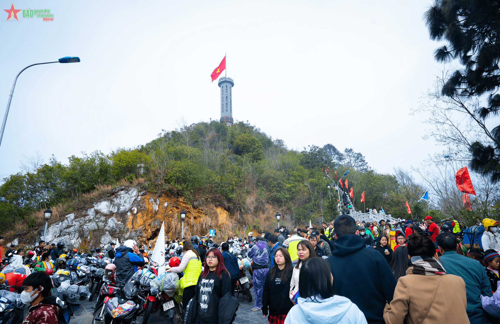 Du lịch Hà Giang hút khách ngày đầu xuân