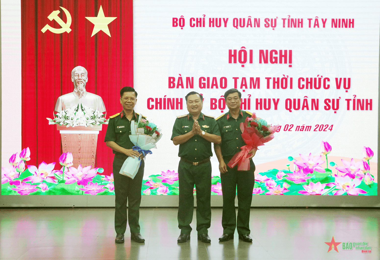 Bàn giao tạm thời chức vụ Chính ủy Bộ Chỉ huy Quân sự tỉnh Tây Ninh