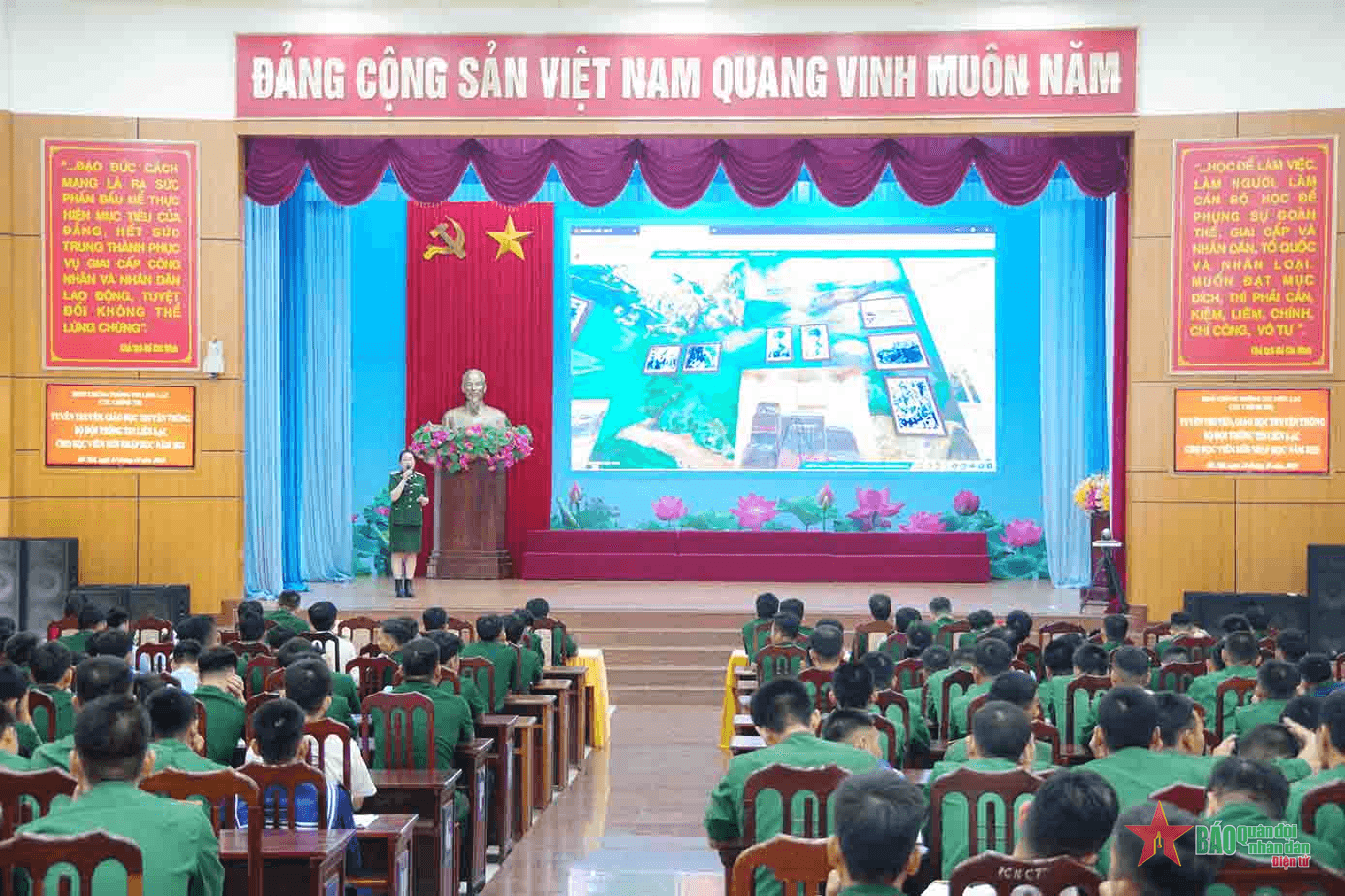 Giáo dục truyền thống trên nền tảng số