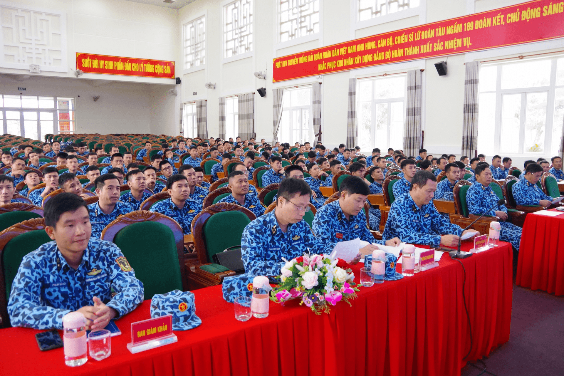 Lữ đoàn Tàu ngầm 189: Phát huy sáng tạo, xây dựng mô hình ứng dụng trong huấn luyện
