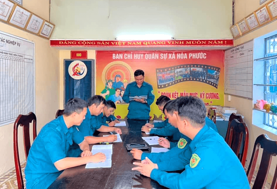 “Mỗi tuần học một điều luật” của các chiến sĩ dân quân