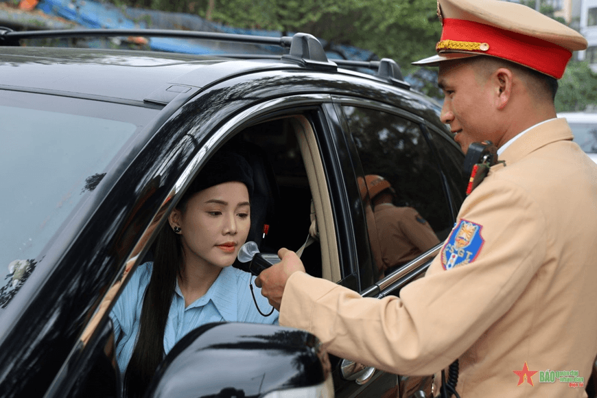 Bộ Công an nói gì về quy định cấm tuyệt đối người có nồng độ cồn lái xe?