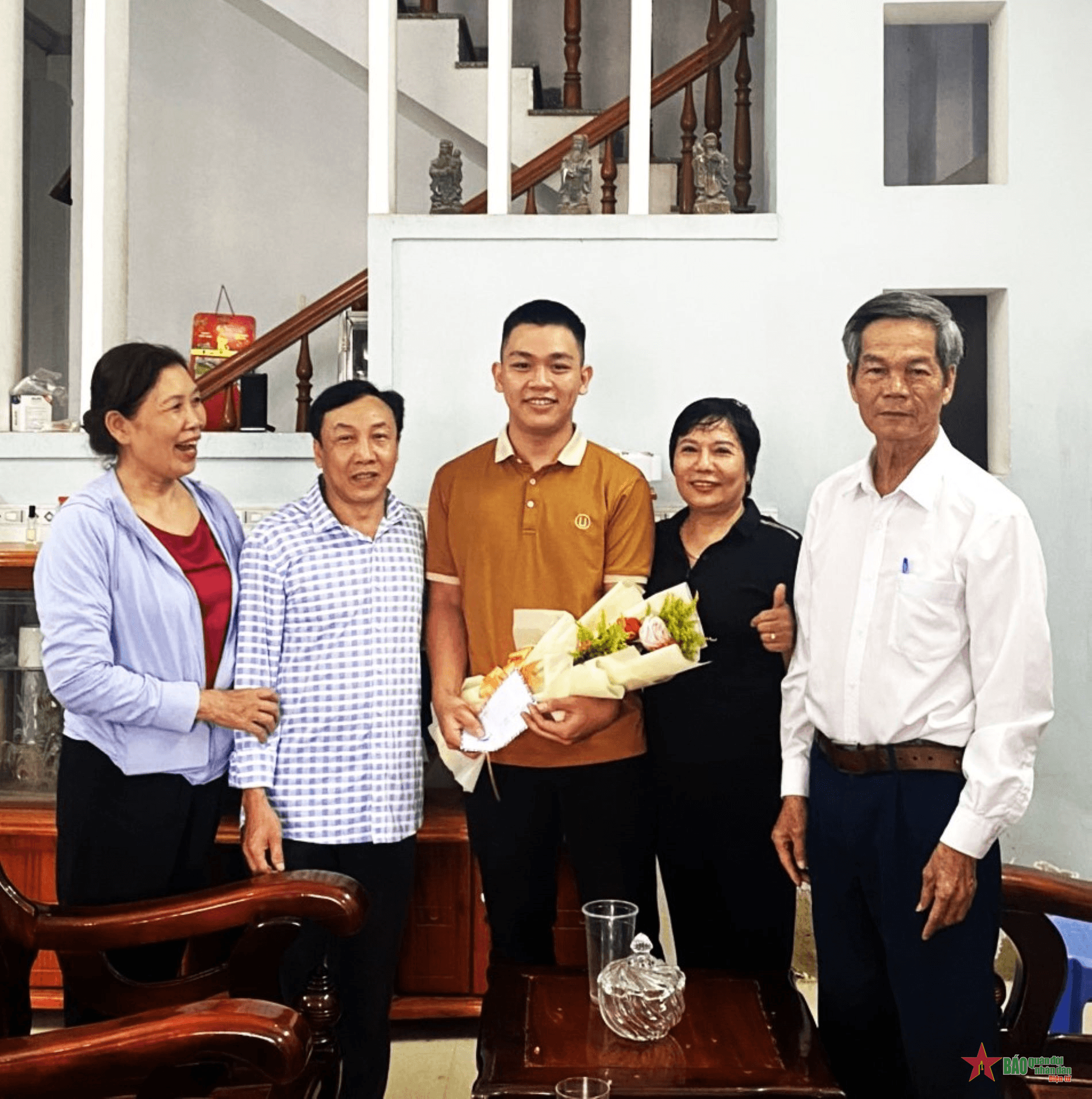 DIỄN ĐÀN LỜI HỨA VỚI HẬU PHƯƠNG: Cán bộ đoàn khu dân cư tình nguyện nhập ngũ