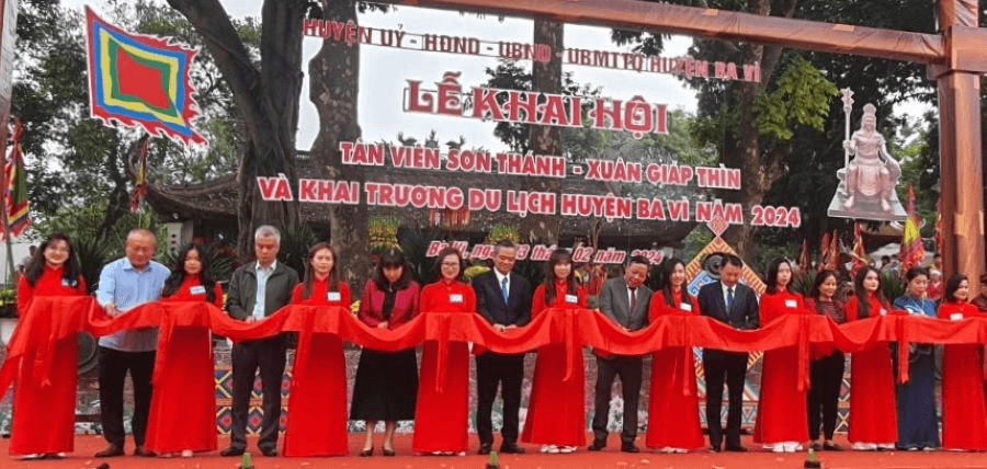 Khai mạc lễ hội Tản Viên Sơn Thánh