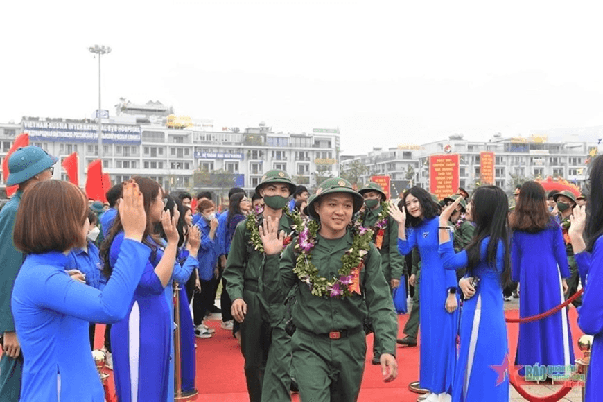 Nhớ ngày nhập ngũ
