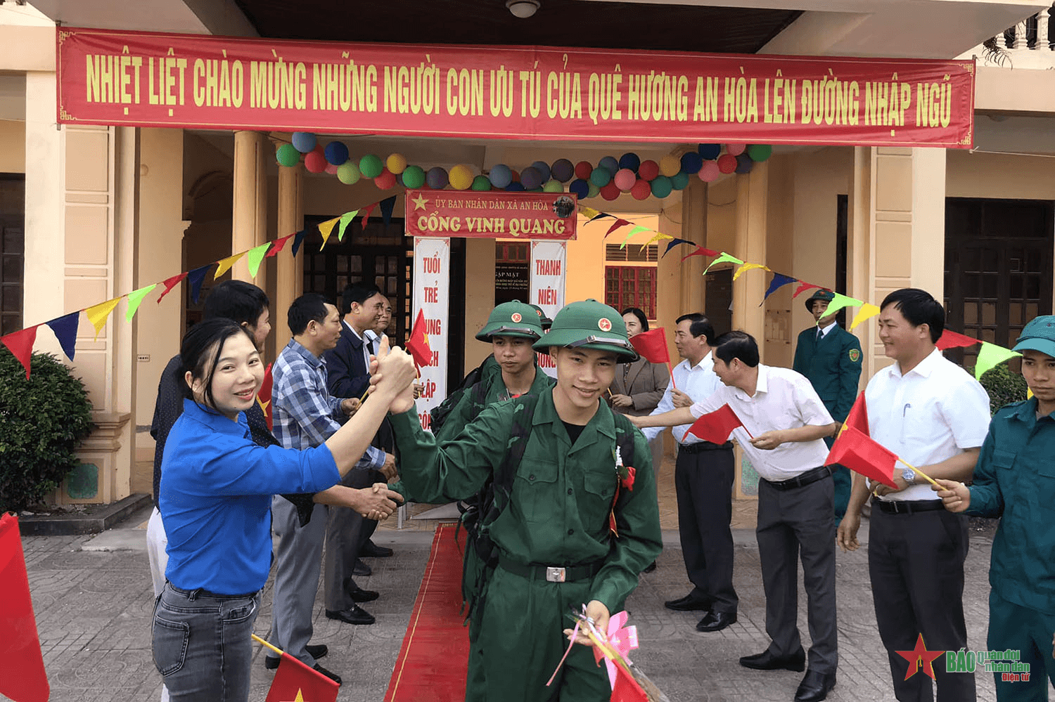 Thanh niên Nghệ An vững bước lên đường