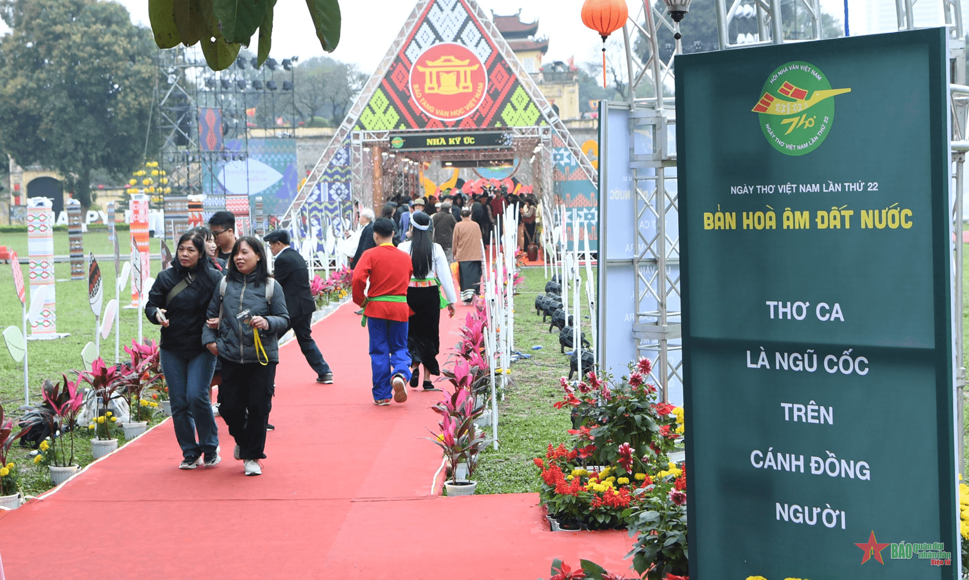 Ngày thơ Việt Nam 2024: "Bản hòa âm đất nước"