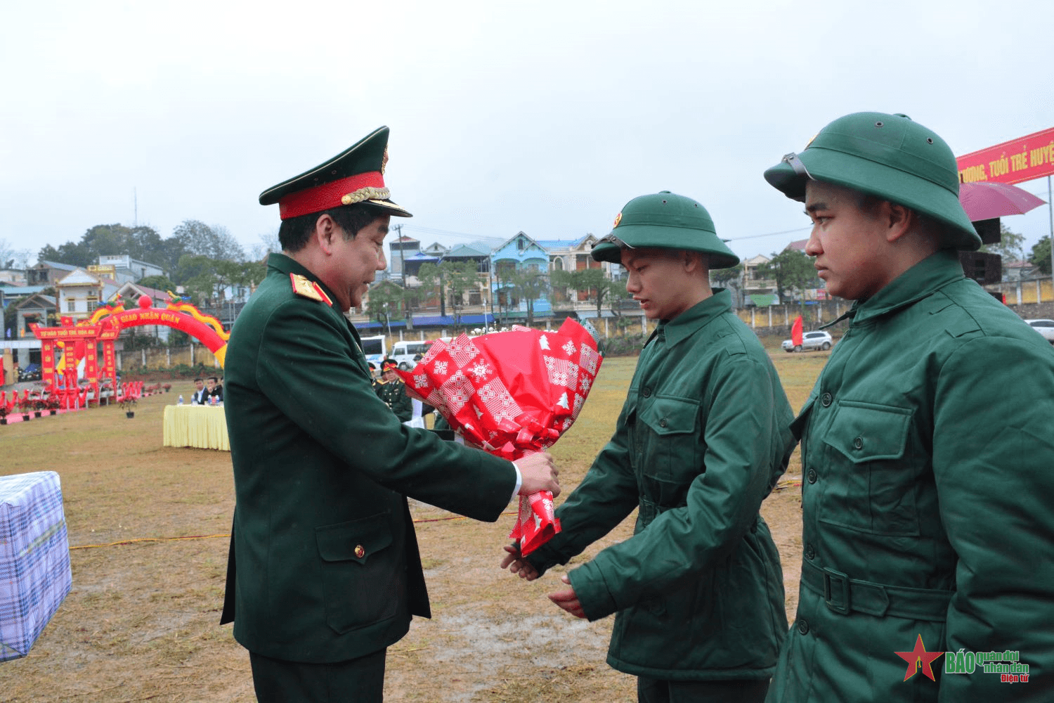 Tỉnh Cao Bằng hoàn thành chỉ tiêu giao quân, bảo đảm nhanh gọn, an toàn