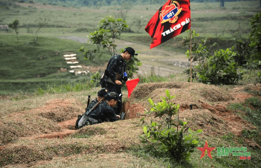 Kịch tính trận chung kết “Quân khu số 1 - Thách đấu”
