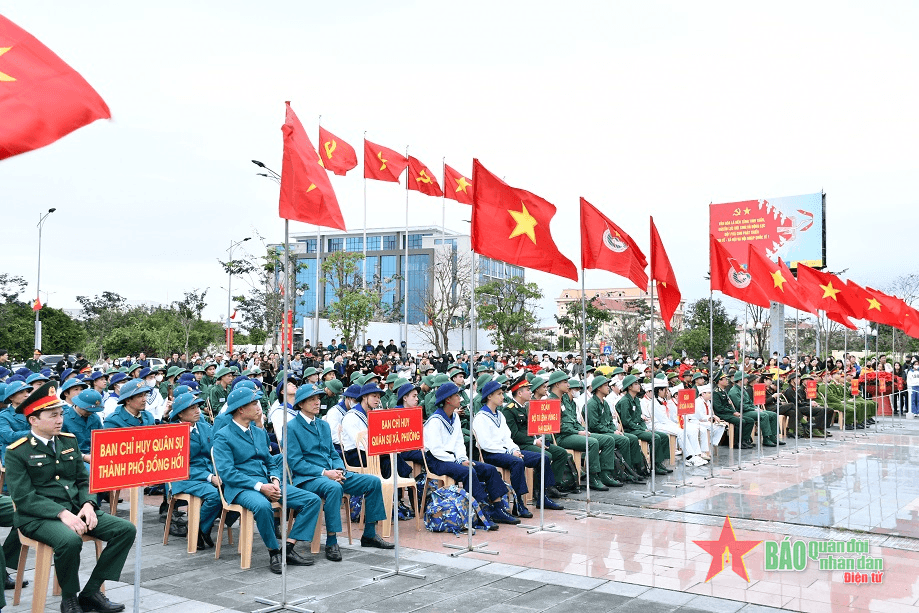 Quảng Bình: Rộn ràng trống hội tòng quân