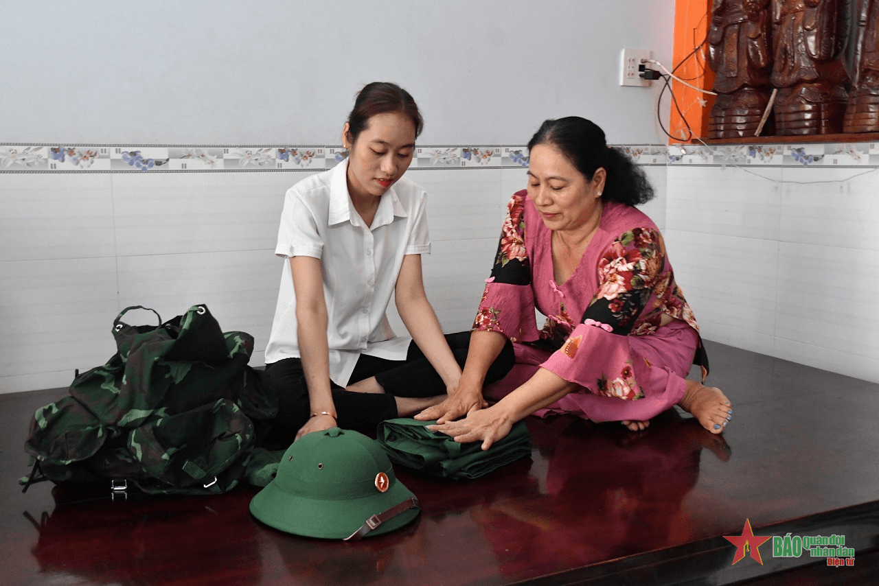 DIỄN ĐÀN LỜI HỨA VỚI HẬU PHƯƠNG: Lời hứa của nữ sinh An Giang