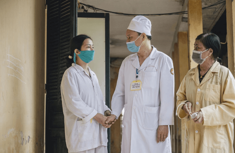 "Giáo sư Đức" trên hành trình vạn dặm