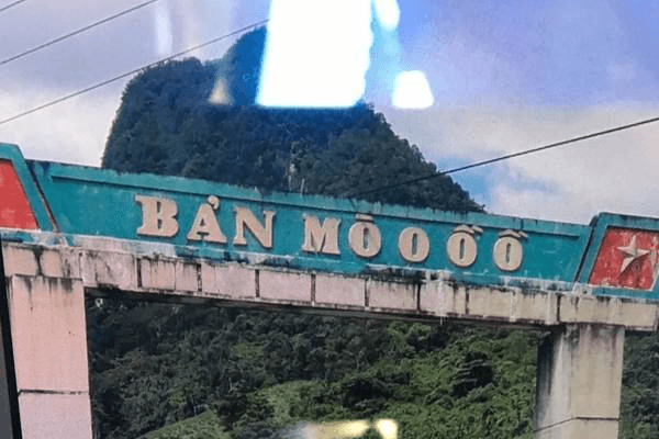 Biên giới chan hòa ánh sáng
