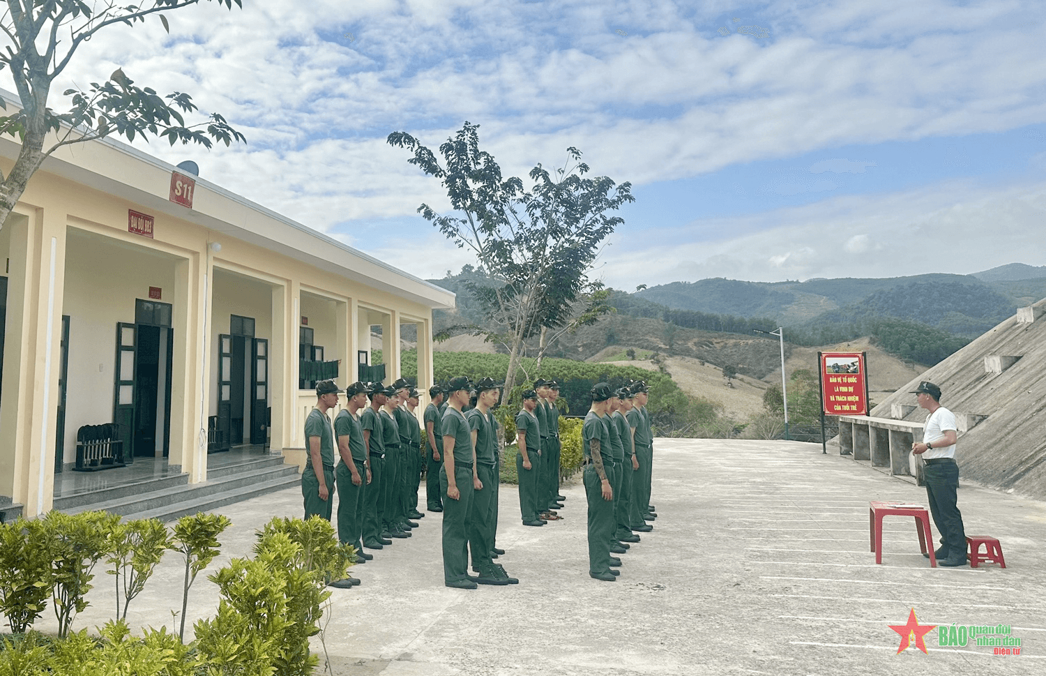 Ấn tượng ngày đầu nhập ngũ