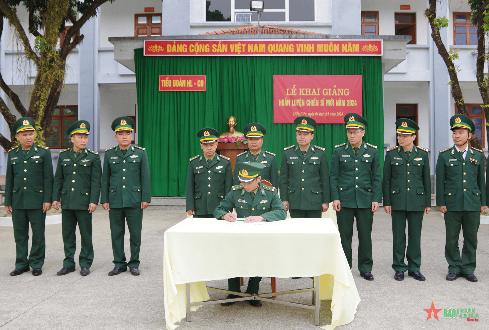 Bộ đội Biên phòng tỉnh Điện Biên khai giảng huấn luyện chiến sĩ mới năm 2024