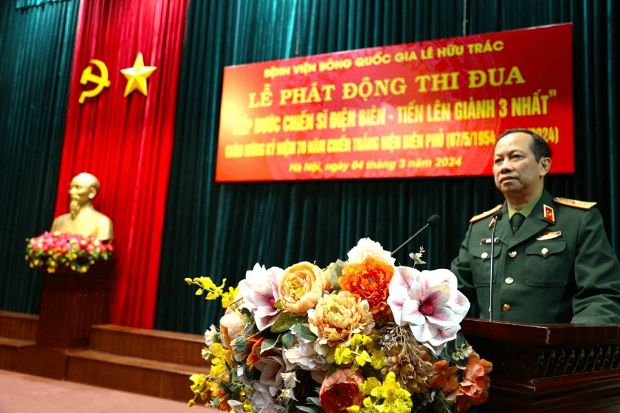 Bệnh viện Bỏng Quốc gia Lê Hữu Trác phát động thi đua “Tiếp bước chiến sĩ Điện Biên-Tiến lên giành 3 nhất”