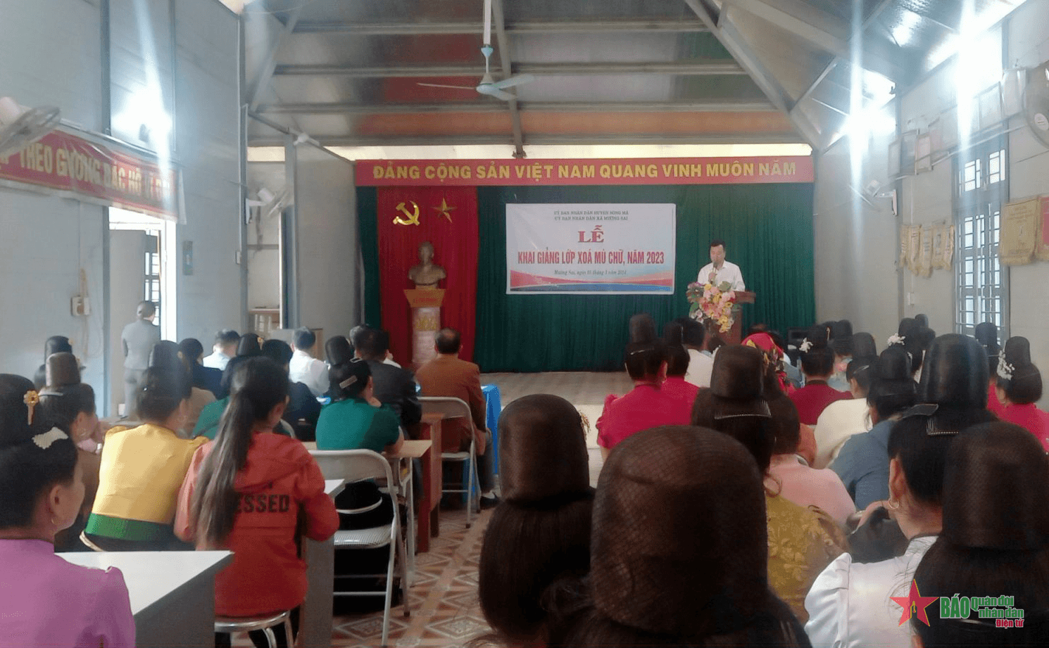 Sơn La: Khai giảng lớp học xóa mù chữ cho hơn 100 học viên vùng biên