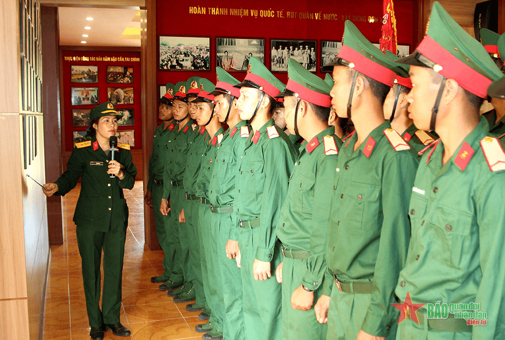 Sư đoàn 315, Quân khu 5: Đa dạng hình thức giáo dục truyền thống