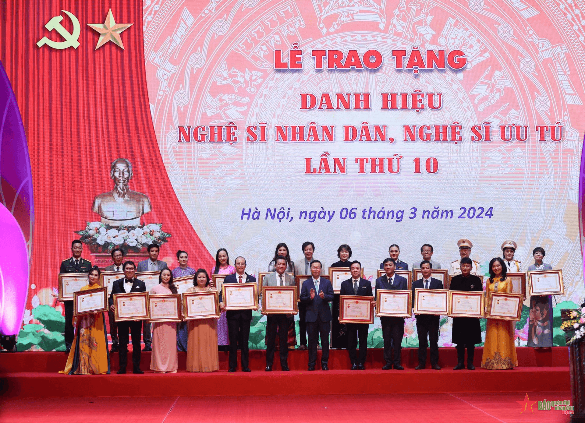 Chủ tịch nước Võ Văn Thưởng trao tặng danh hiệu vinh dự Nhà nước tới các nghệ sĩ