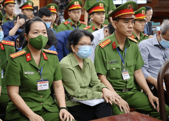 Xét xử sơ thẩm vụ án Vạn Thịnh Phát: Bị cáo Đỗ Thị Nhàn thừa nhận đã nhận hối lộ 5,2 triệu USD từ Trương Mỹ Lan