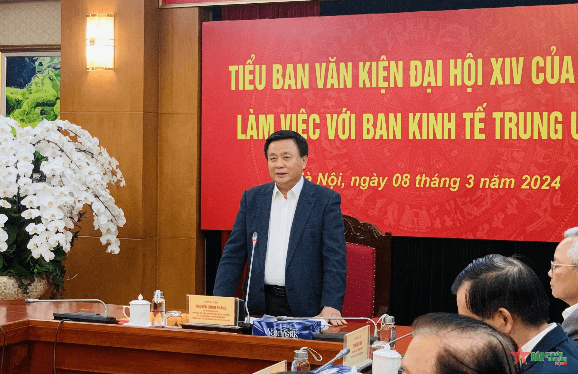 Tiểu ban Văn kiện Đại hội XIV của Đảng làm việc với Ban Kinh tế Trung ương