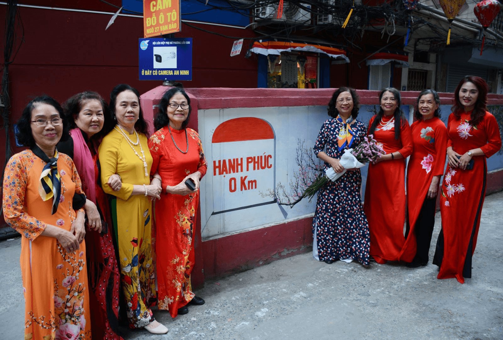 Phụ nữ chung tay xây dựng người Hà Nội thanh lịch, văn minh