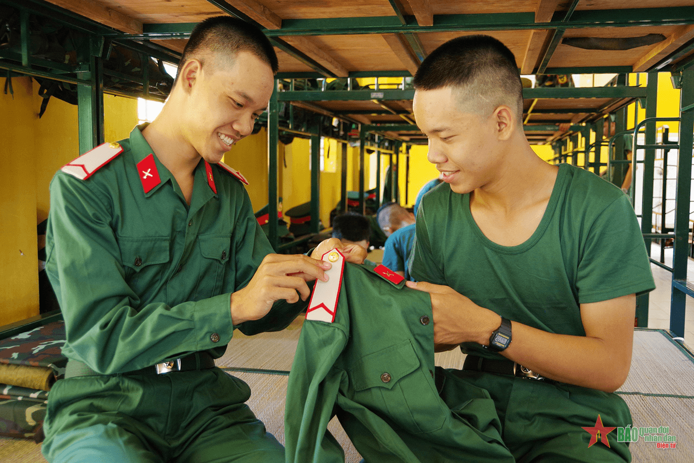Sư đoàn 8 (Quân khu 9): Anh em song sinh cùng nhập ngũ
