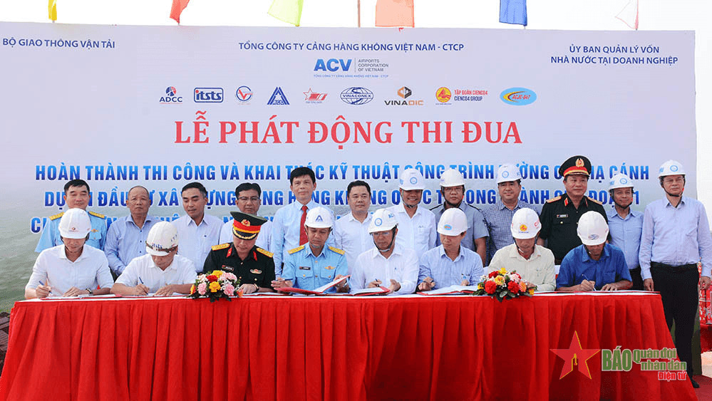 Thi đua hoàn thành đường cất, hạ cánh Sân bay Long Thành trước ngày 30-4-2025
