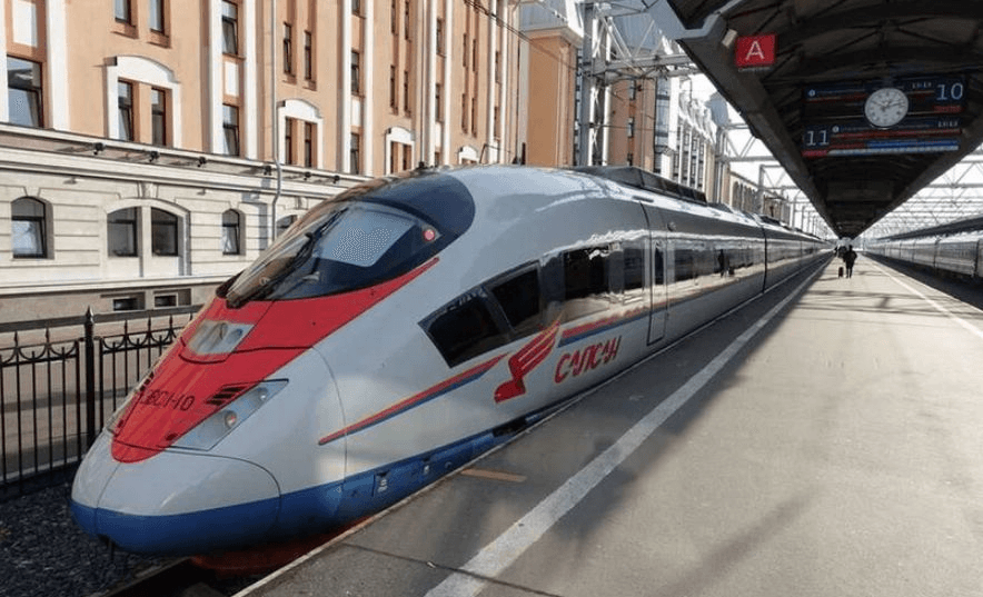 Nga xây dựng tuyến đường sắt cao tốc nối Moskva với St. Petersburg