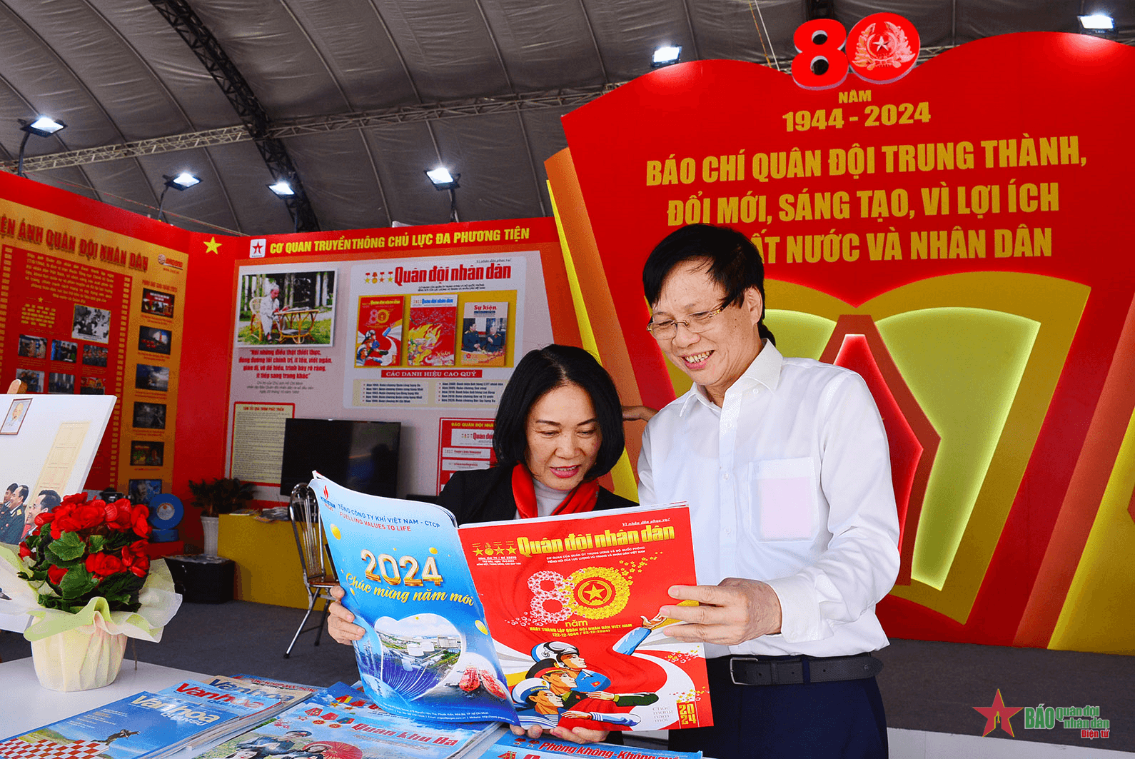 Đa dạng sắc màu văn hóa tại Hội Báo toàn quốc 2024