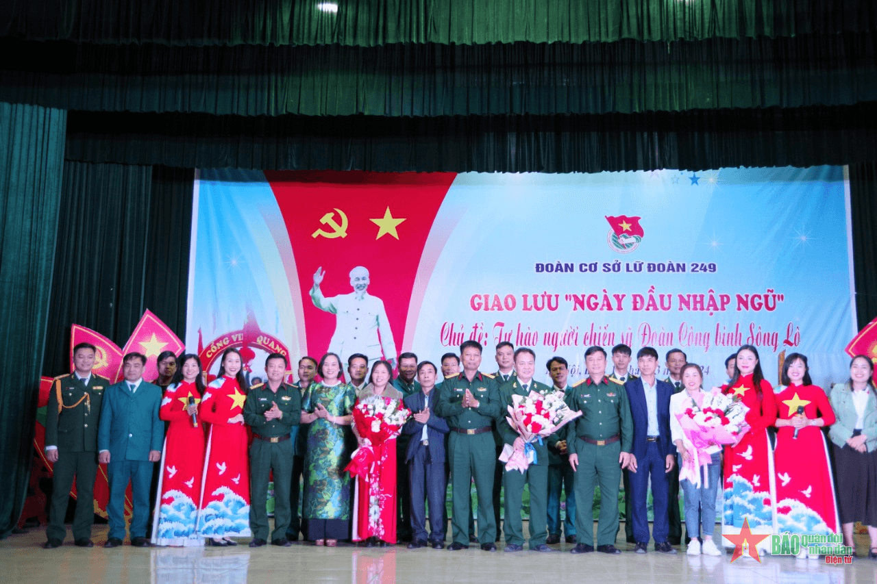 Giao lưu "Ngày đầu nhập ngũ" tại Lữ đoàn 249, Binh chủng Công binh