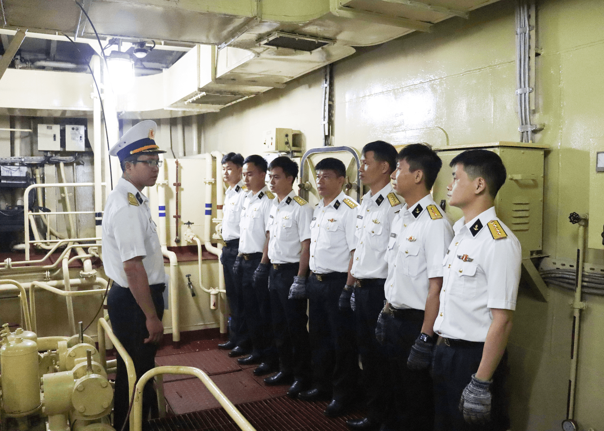 Lữ đoàn 955: Khai mạc hội thi đánh giá năng lực chuyên môn kỹ thuật