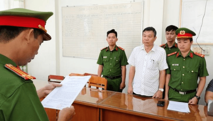 Bắt nguyên Giám đốc Ban Quản lý Dự án đầu tư xây dựng công trình giao thông và nông nghiệp An Giang