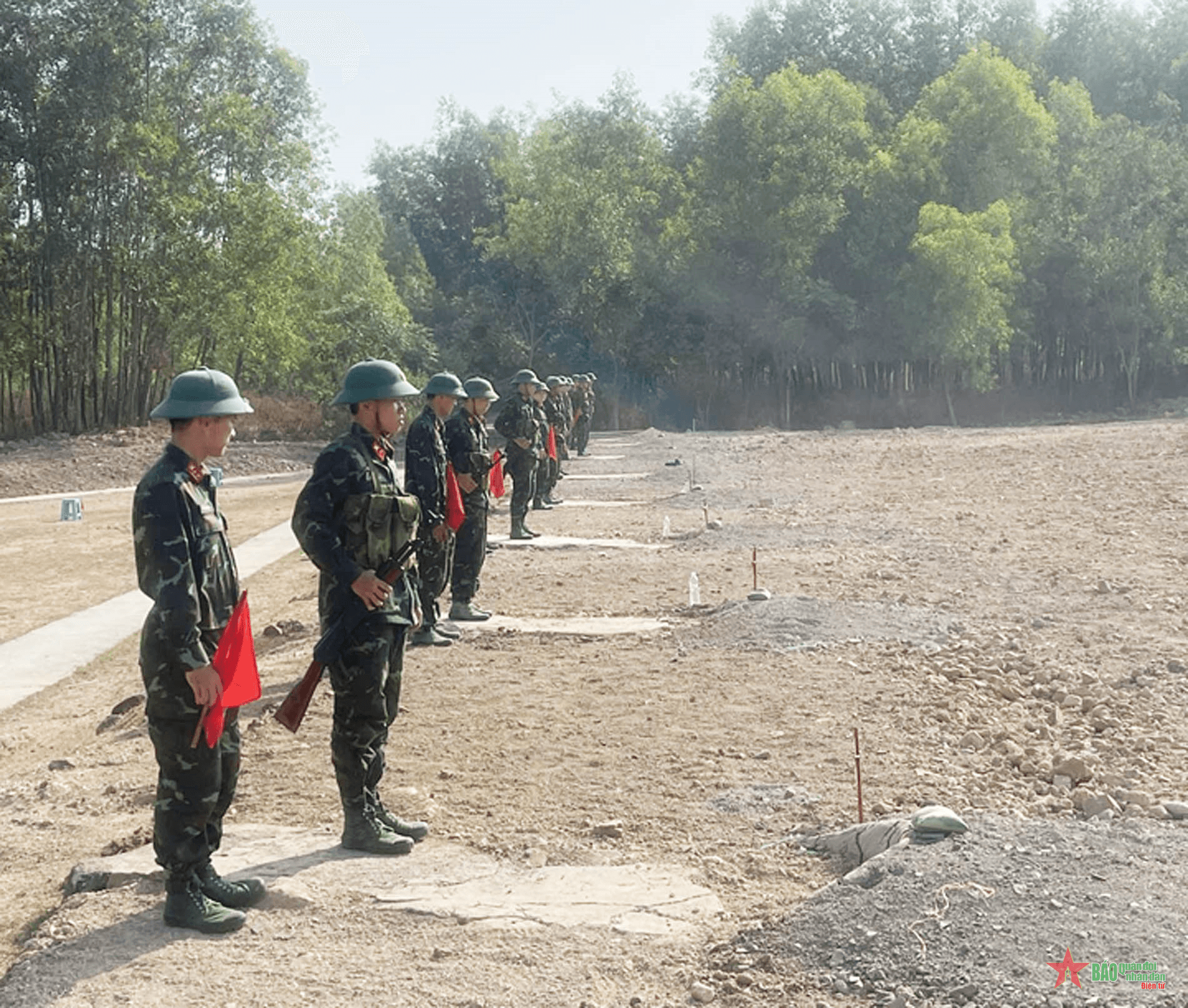 Quyết giành “Hoa điểm giỏi” hướng về Điện Biên