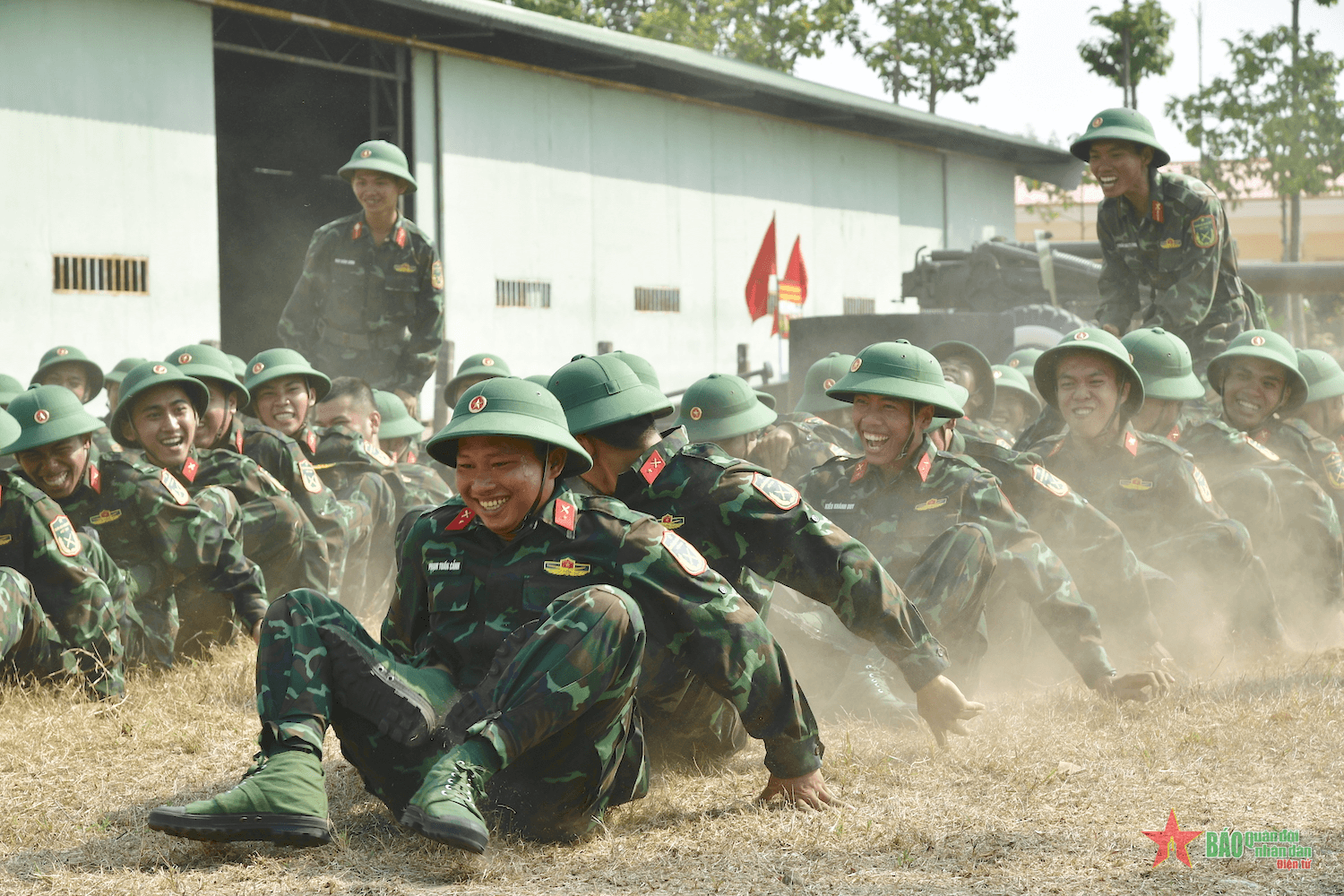 Lữ đoàn Pháo binh 6 (Quân khu 9): Chơi mà học
