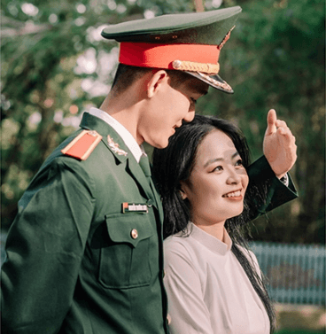 Tặng nàng một bờ vai êm
