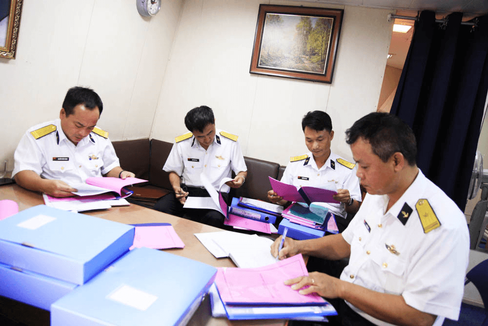 Lữ đoàn 162, Vùng 4 Hải quân kiểm tra tháng đầu huấn luyện năm 2024