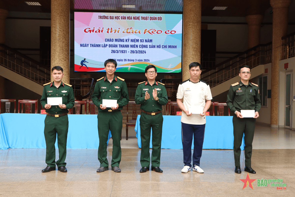 Thi đấu thể thao chào mừng kỷ niệm 93 năm Ngày thành lập Đoàn TNCS Hồ Chí Minh
