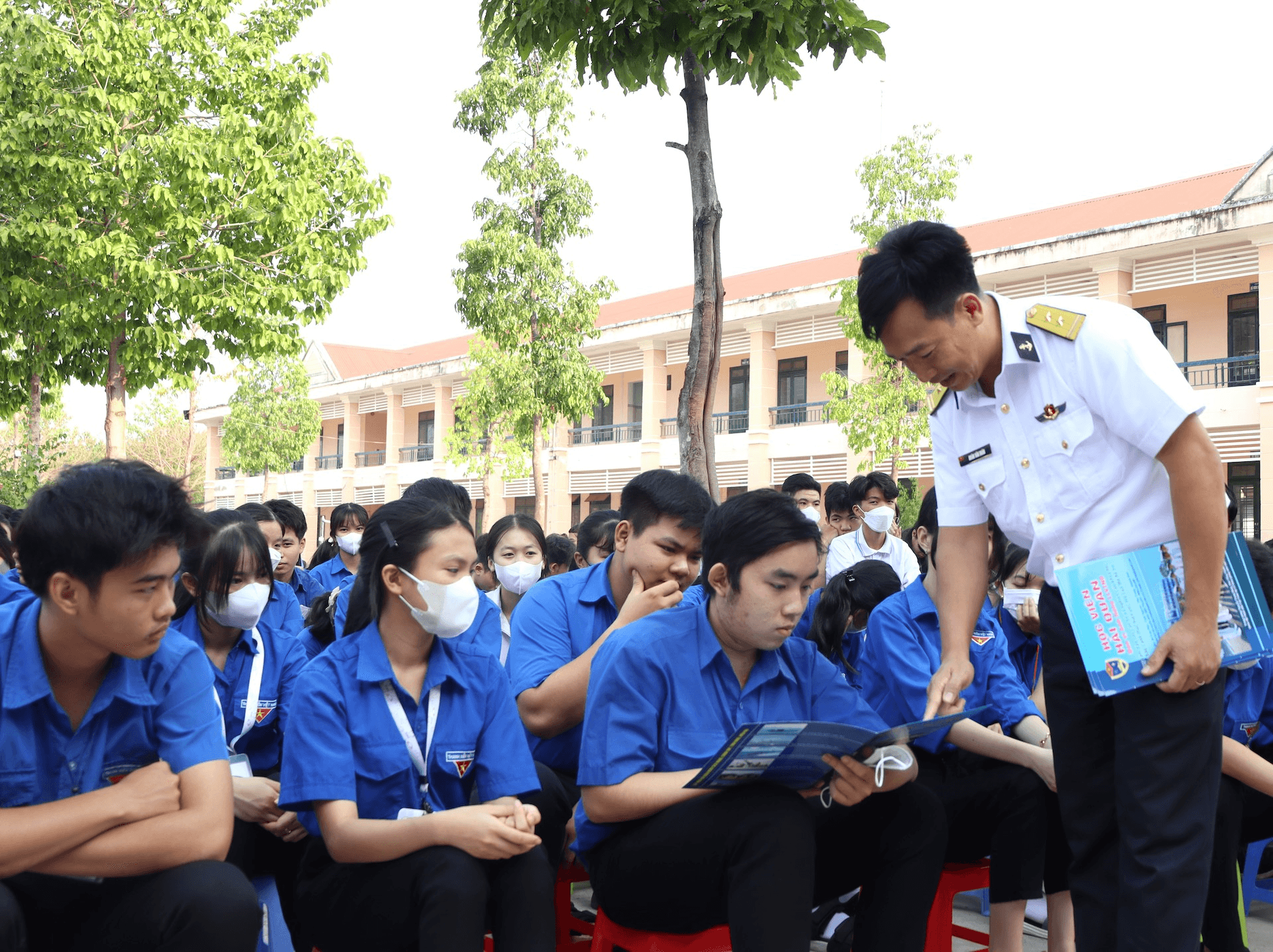 Lữ đoàn 955, Vùng 4 Hải quân: Đẩy mạnh tuyên truyền thông tin về biển, đảo
