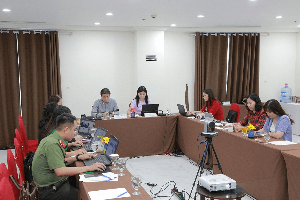 Tập huấn cho 24.000 người về bảo vệ trẻ em trên môi trường mạng
