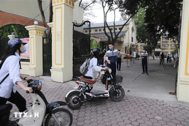 Học sinh 9 tỉnh, thành phố giao lưu kỹ năng tham gia giao thông an toàn