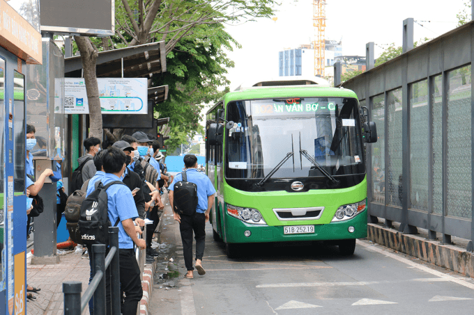 TP Hồ Chí Minh sẽ có hơn 230 xe buýt mới phục vụ từ ngày 1-4