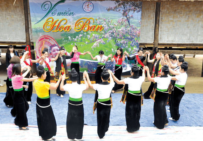 Sắc màu văn hóa trong “Ngày hội non sông thống nhất”